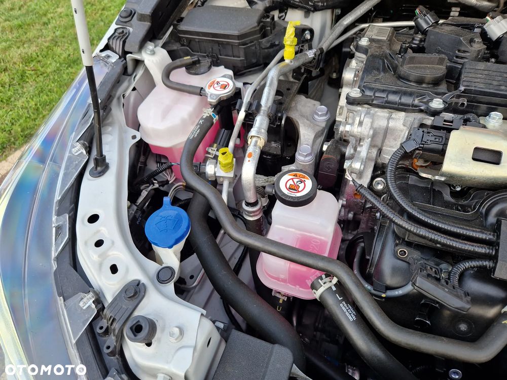 Toyota Corolla 2.0 Hybrid GR Sport Dynamic - 30
