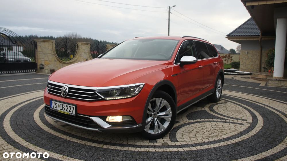 Volkswagen Passat Alltrack 2.0 TDI SCR 4Motion DSG - 5