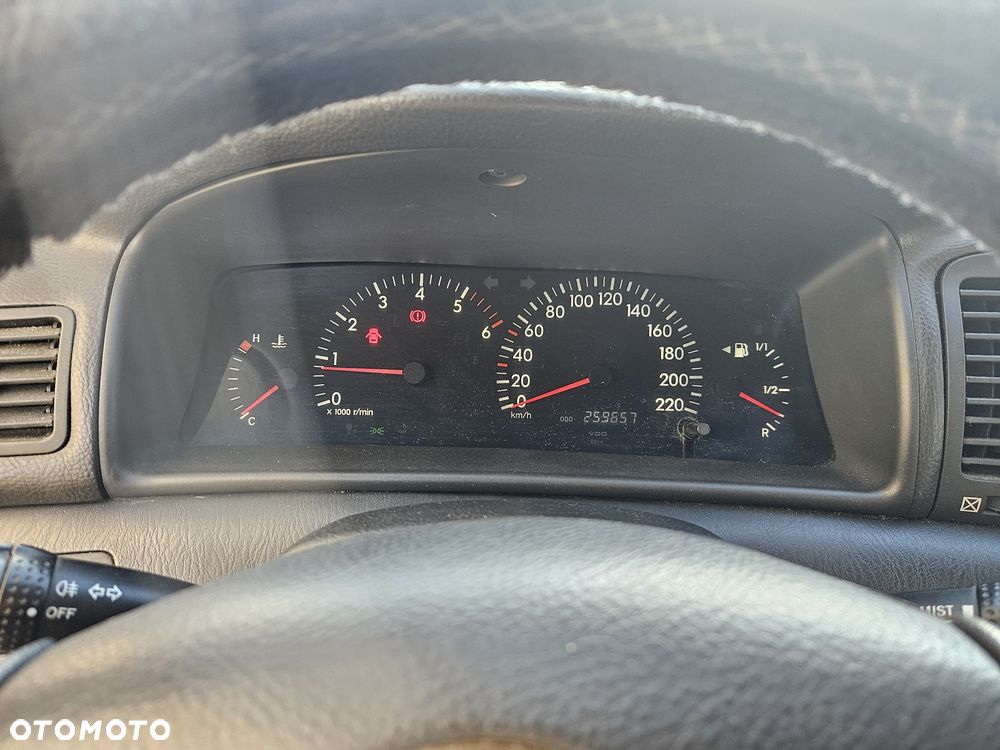 Toyota Corolla - 8