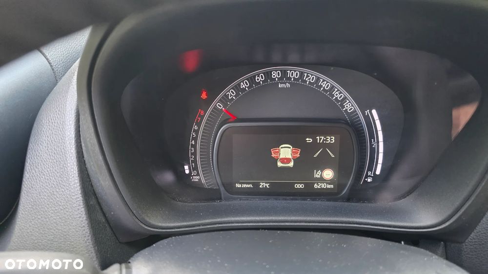 Toyota Aygo X Air Limited - 36
