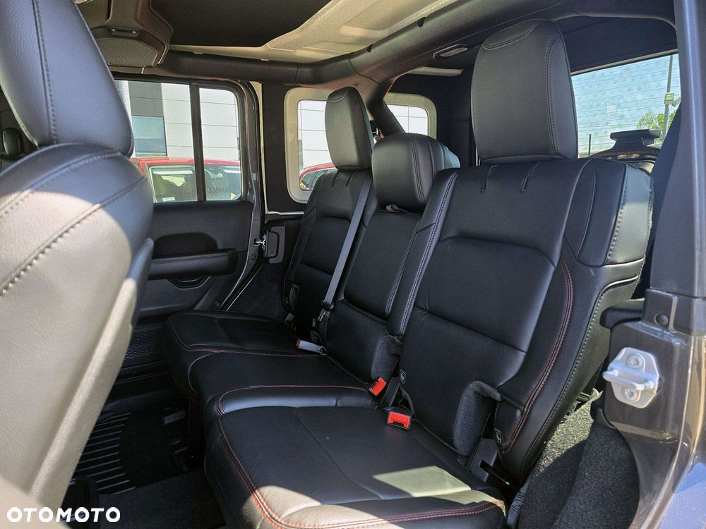 Jeep Wrangler Unlimited GME 2.0 Turbo Rubicon - 16