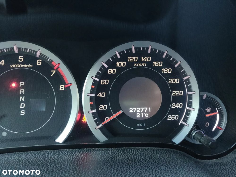 Honda Accord 2.0 Executive - 10