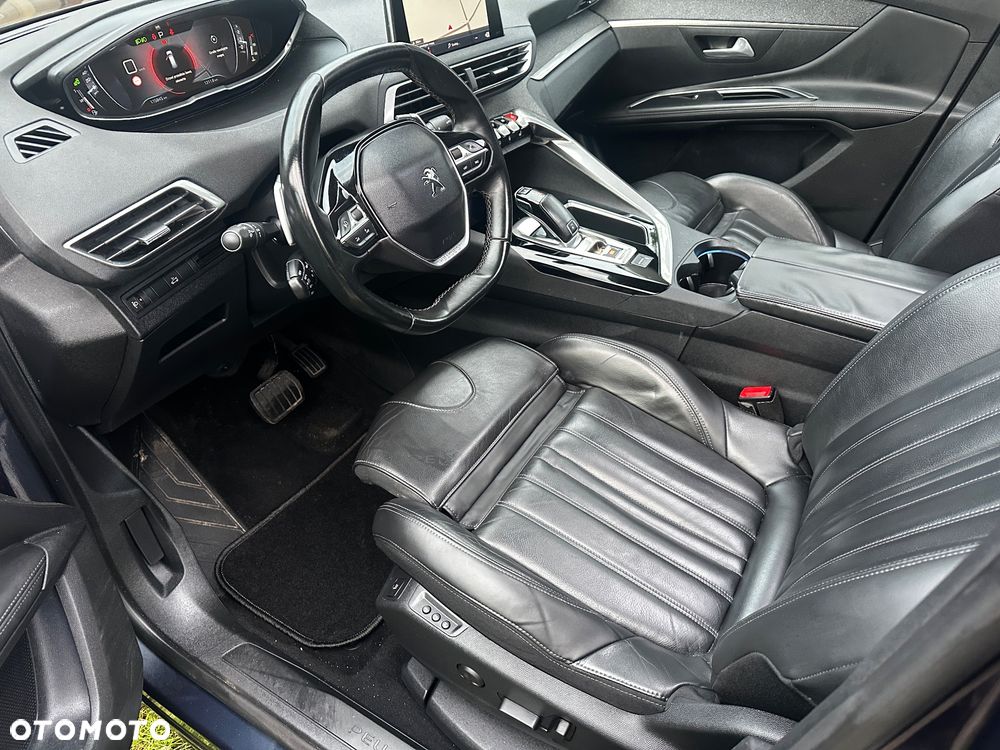 Peugeot 5008 PureTech 130 EAT8 Stop & Start Allure Pack - 14