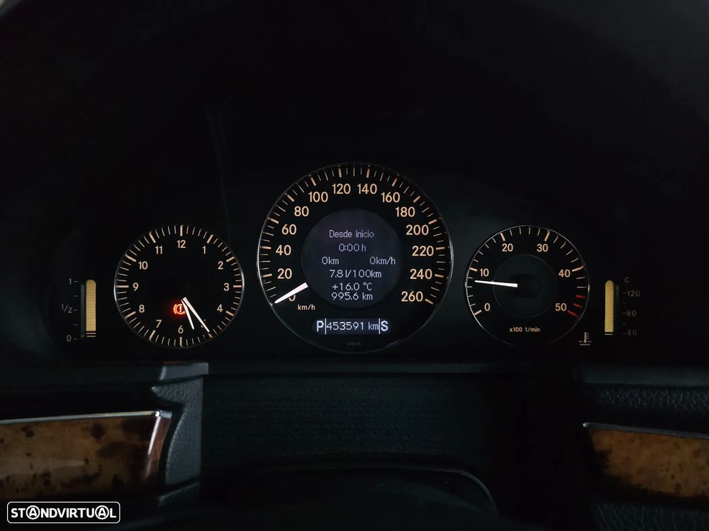 Mercedes-Benz E 220 CDI Auto Elegance - 21