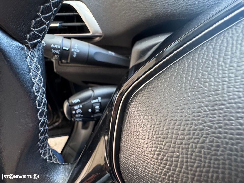 Peugeot 3008 1.5 BlueHDi Active Pack - 15