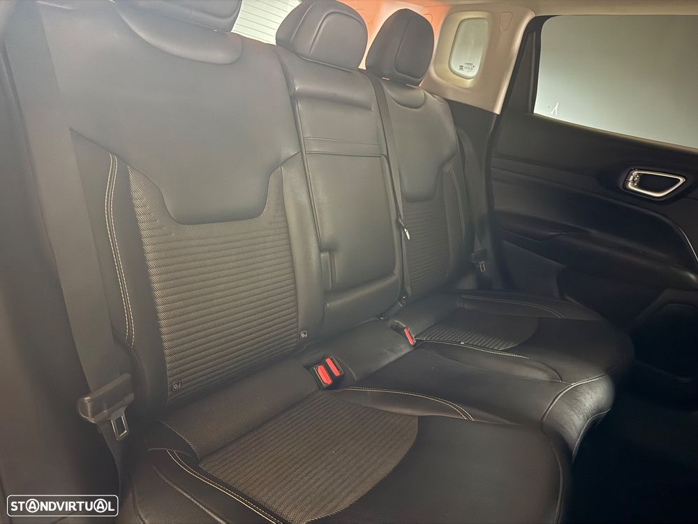 Jeep Compass 1.3 T4 4xe Auto Limited - 15