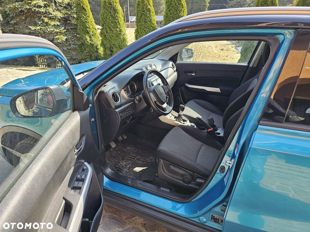 Suzuki Vitara 1.6 Premium 4WD - 9