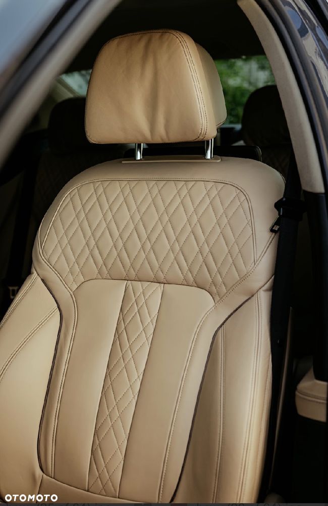 BMW Seria 7 730d xDrive - 11