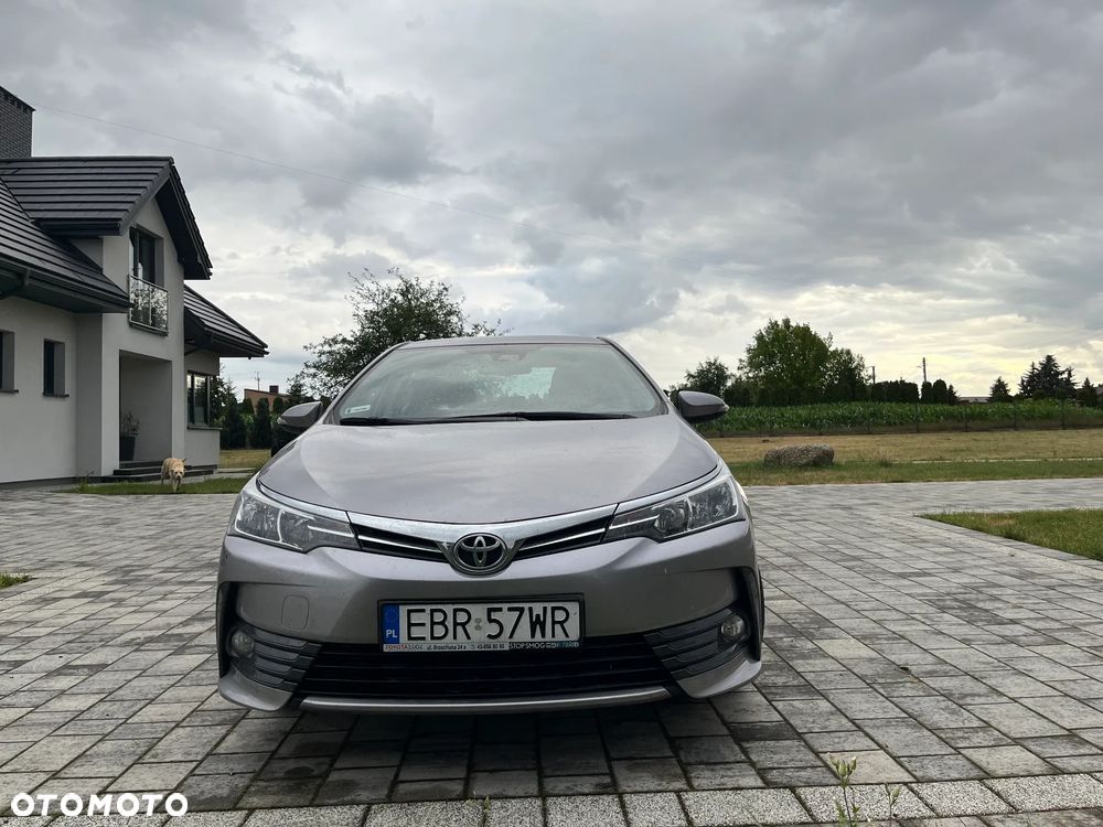 Toyota Corolla 1.6 Comfort - 3