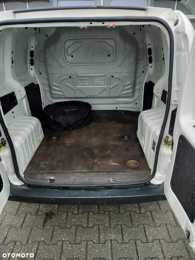 Fiat Fiorino 1.4 Easy - 13