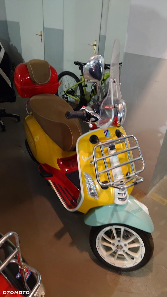 Vespa Primavera - 1