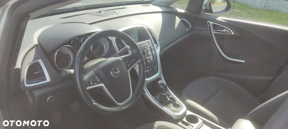 Opel Astra 1.4 Turbo ENERGY - 9