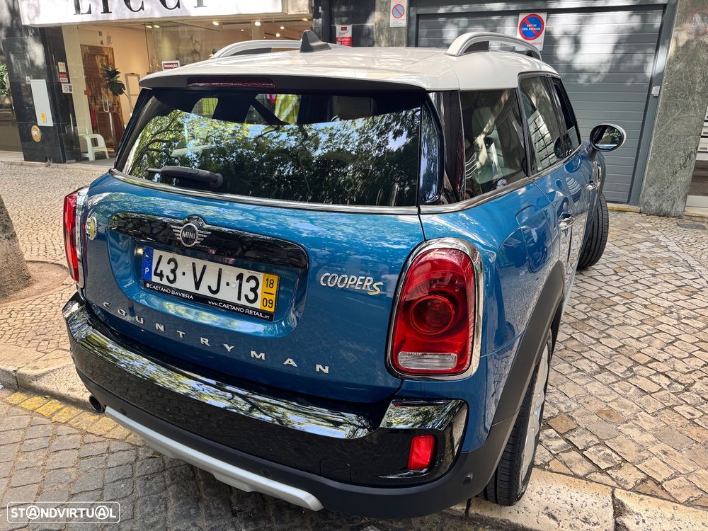 MINI Countryman Cooper SE ALL4 Auto - 4