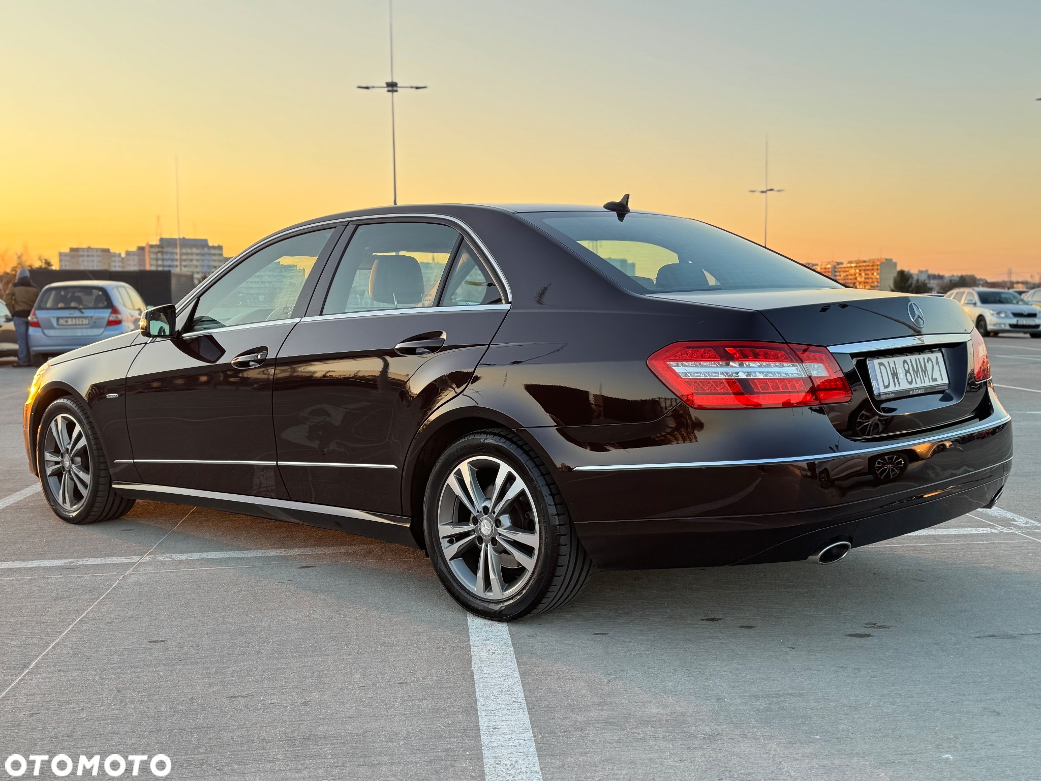 Mercedes-Benz Klasa E 350 CDI BlueEff Avantgarde - 5