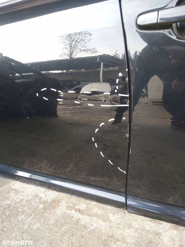 TOYOTA Avensis T25 03-08 r drzwi prawy tył prawe tylne KOMBI 209 - 2