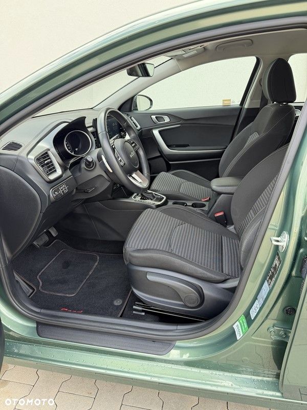 Kia Ceed 1.5 T-GDI M DCT - 25