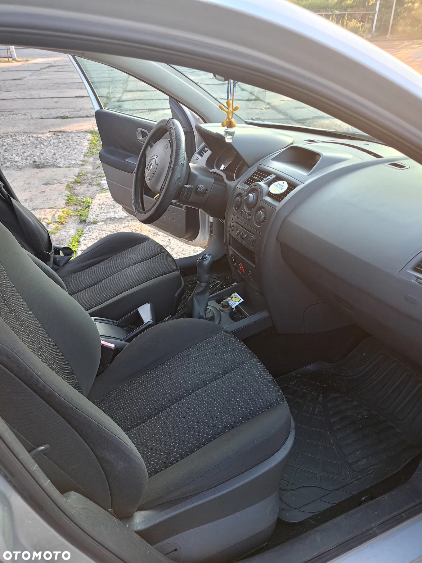 Renault Megane II 1.4 Confort Authentique - 16