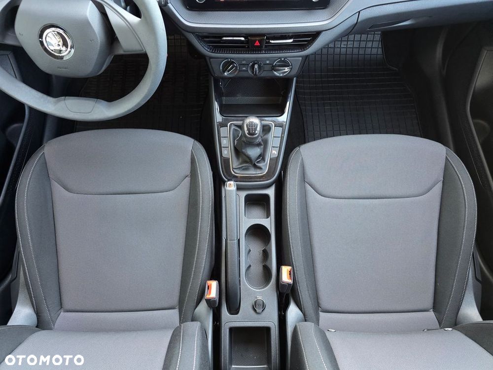 Skoda Fabia 1.0 Ambition - 14