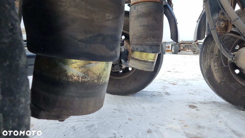 Sommer 11.500zł netto TANDEM BDF GÓRNY ZACZEP 22.5 OPONY HAMULCE TARCZOWE ALUFELGI DMC 12.000KGST.BDB MOŻLIWOŚĆ TRANSPORTU - 12