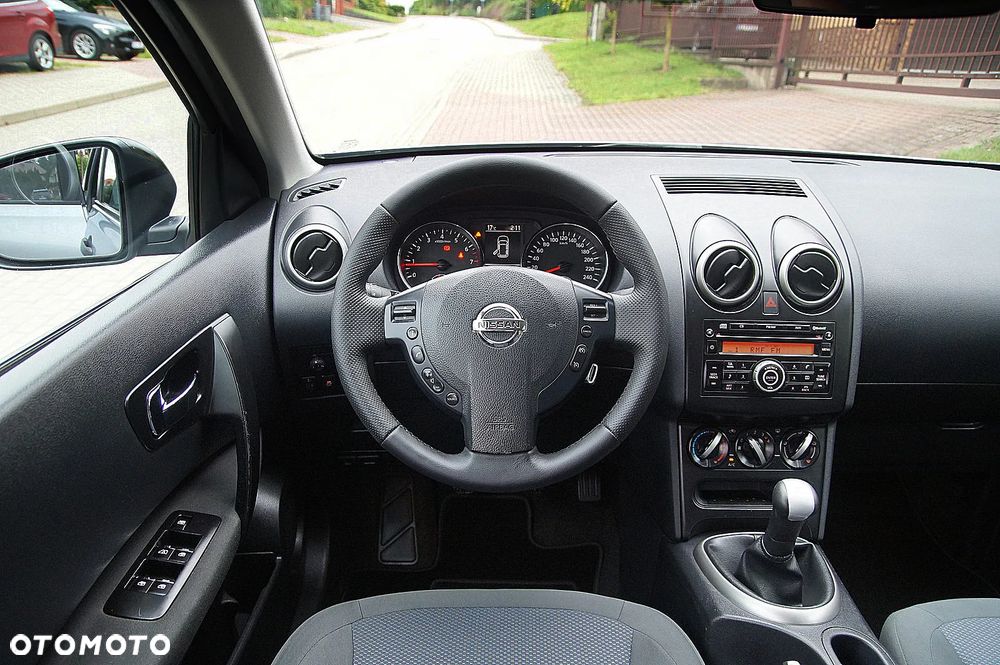 Nissan Qashqai 1.6 I-Way - 12