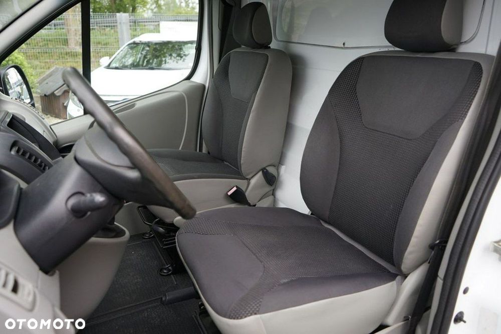 Opel Vivaro - 16