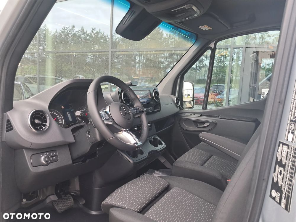Mercedes-Benz Sprinter 317 CDI Furgon PRO ekstra długi - 10