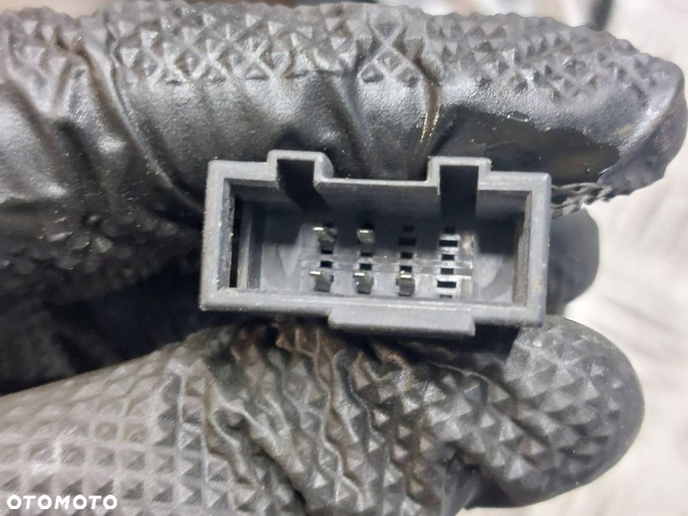 LUSTERKO PRAWE ELEKTRYCZNE SKODA ROOMSTER I LF5Y 5 PIN EU - 11