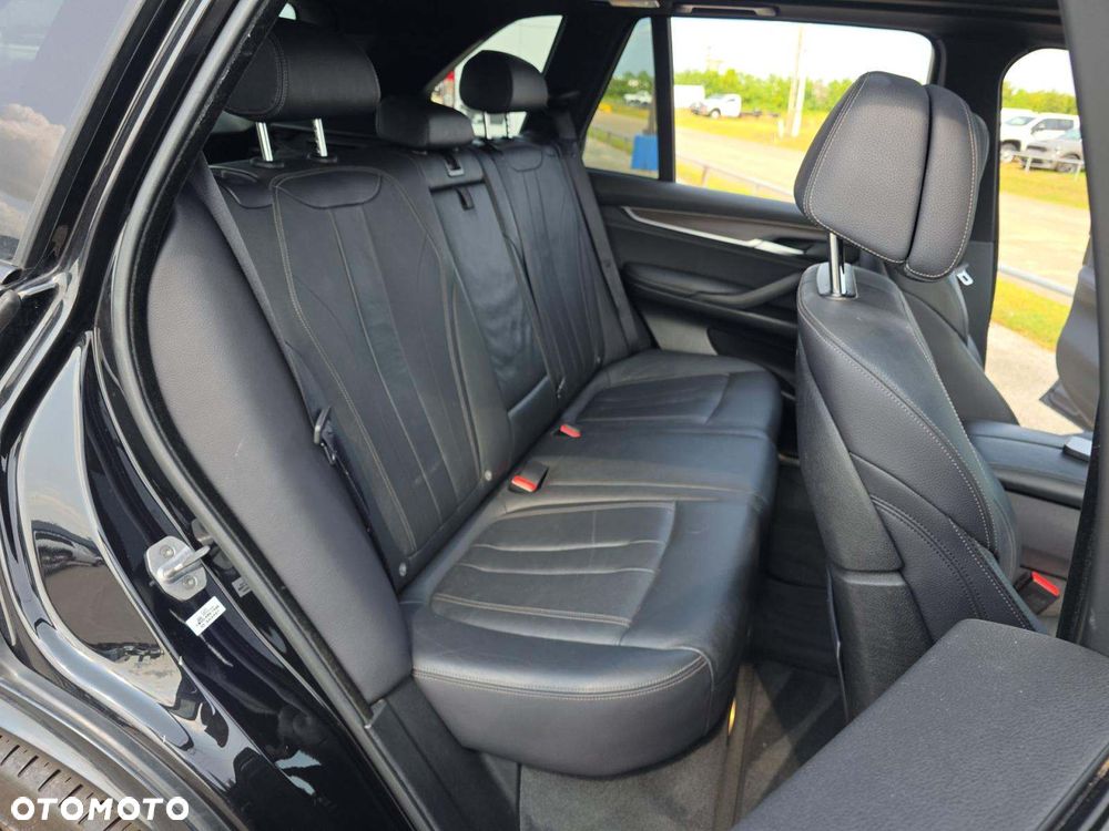 BMW X5 xDrive35i M Sport Edition - 8