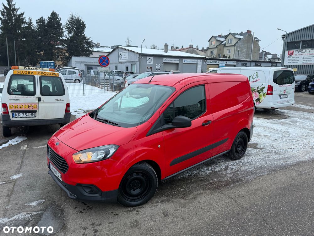 Ford Transit Courier Ambiente - 29