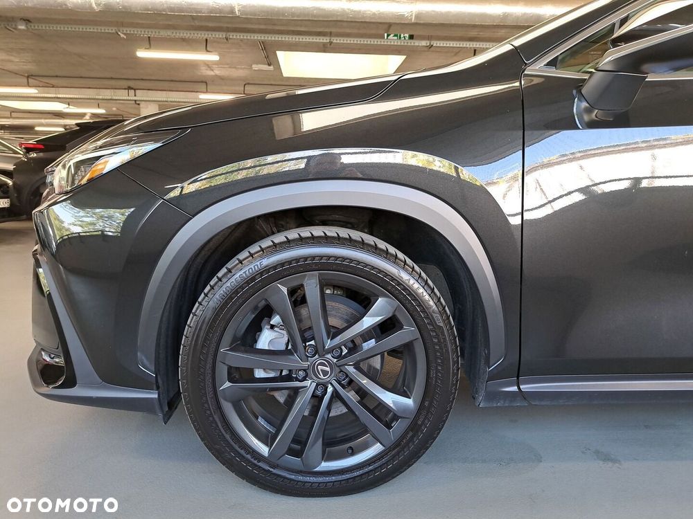 Lexus NX 350h Prestige AWD - 37