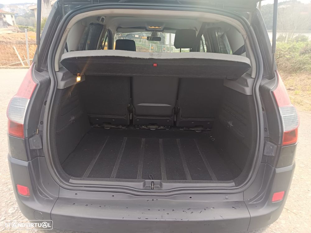 Renault Scénic 1.5 dCi Dynamique S - 15