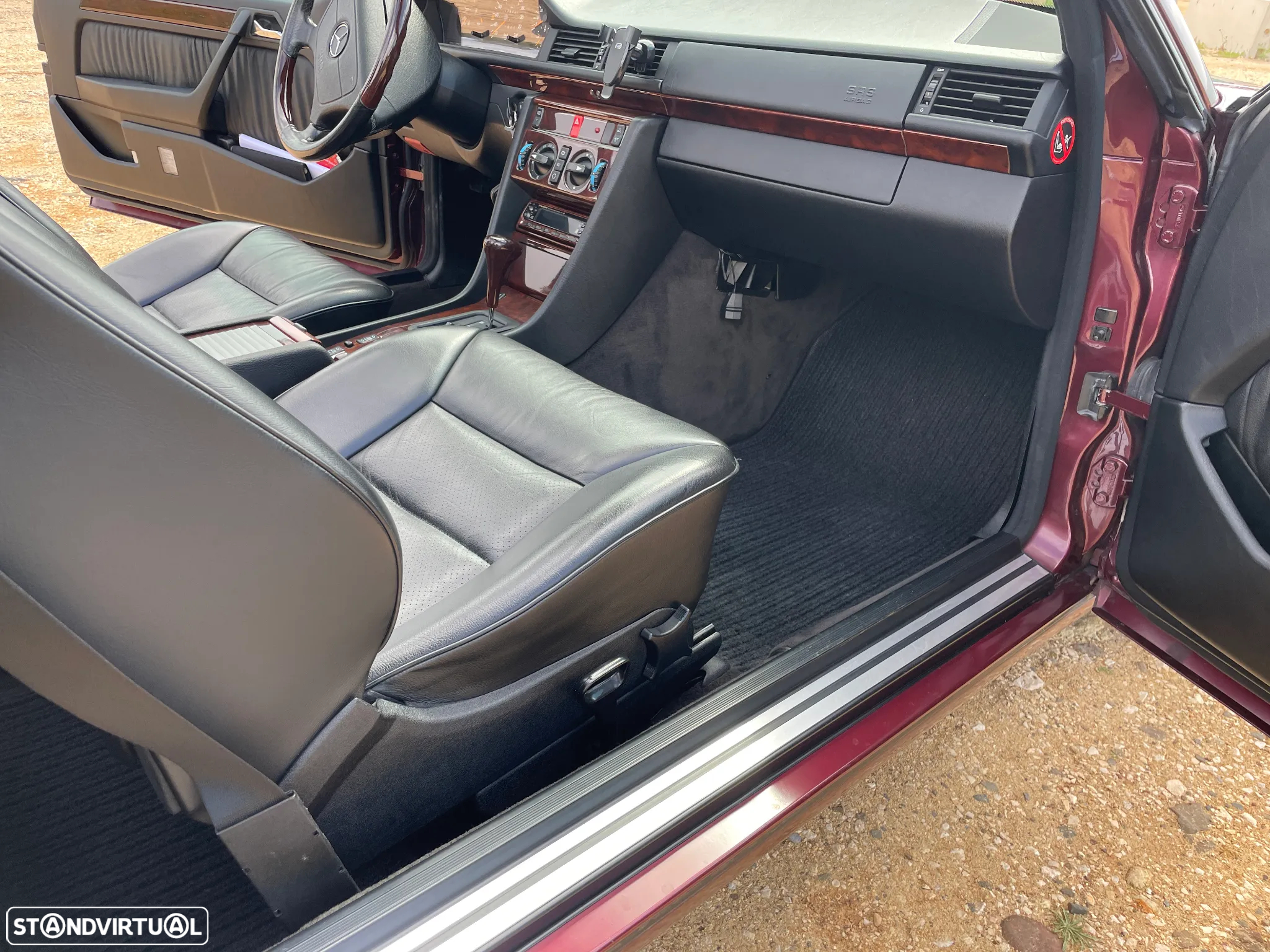 Mercedes-Benz E 220 - 3