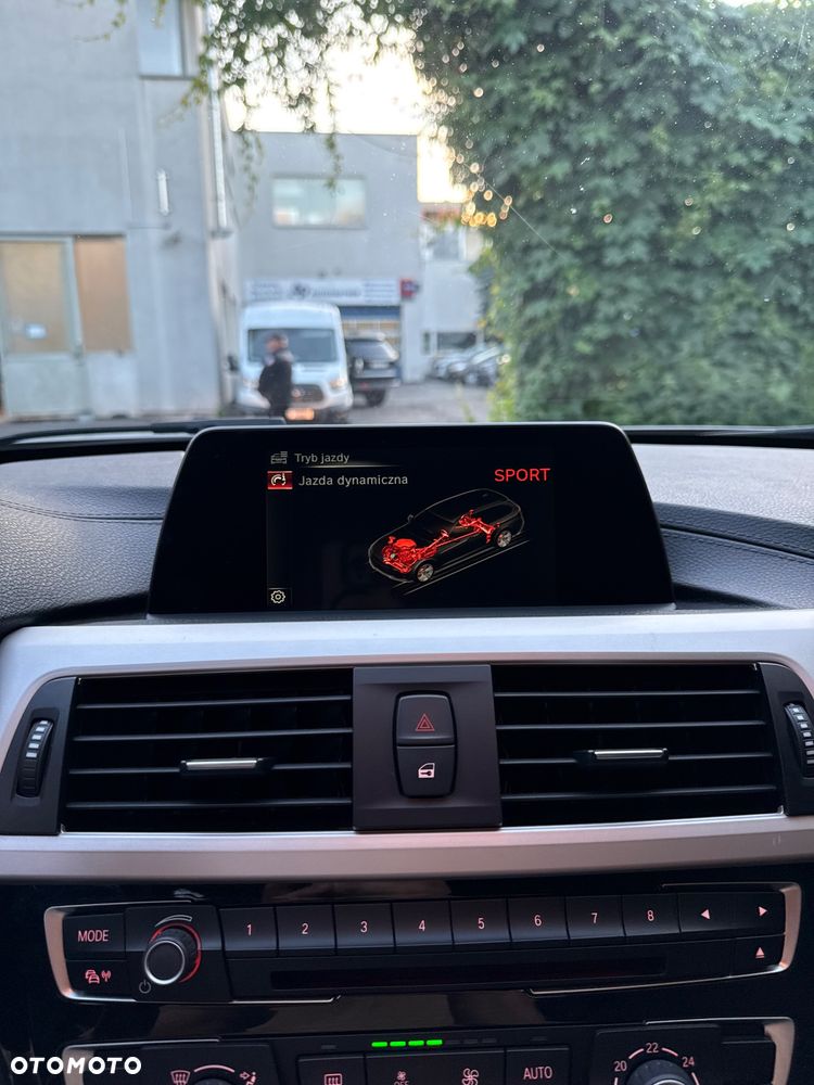 BMW Seria 3 - 35