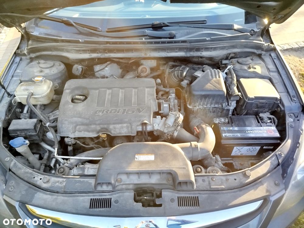 Hyundai i30 1.6 CRDi Comfort - 14