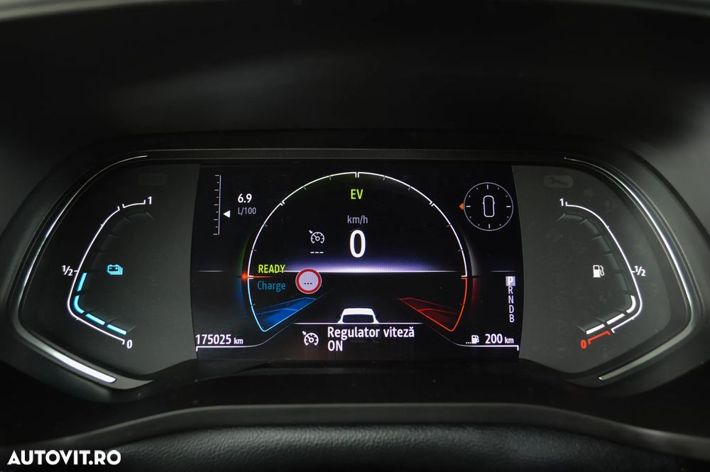 Renault Arkana E-TECH 145 Techno - 19