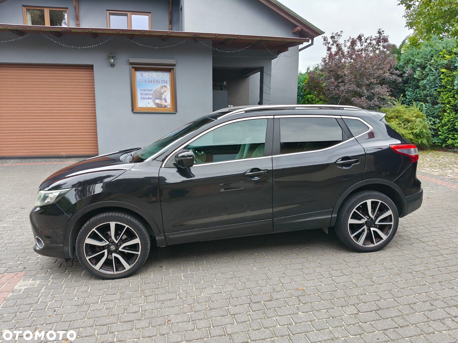 Nissan Qashqai 1.6 dCi Xtronic TEKNA - 5