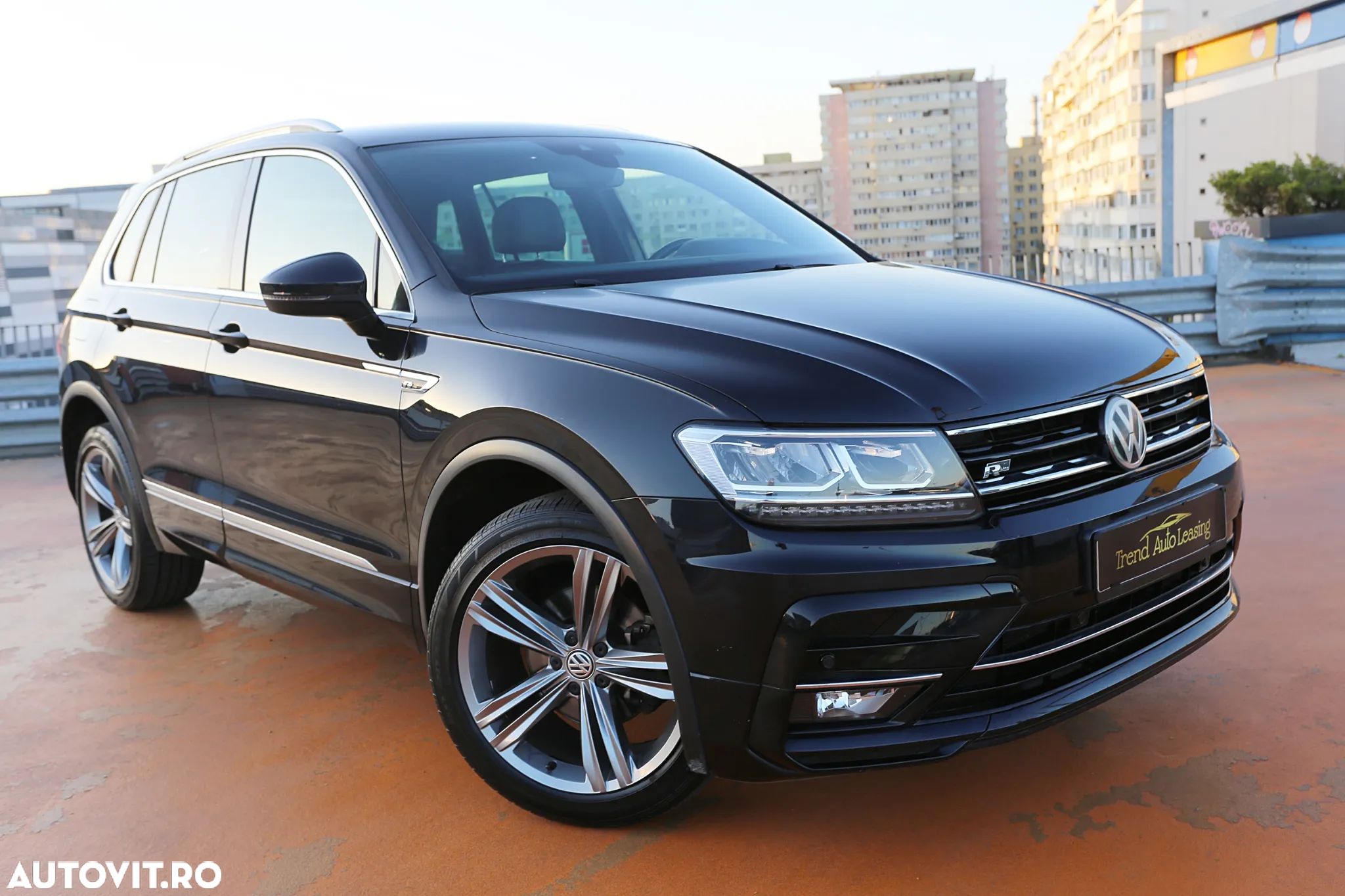Volkswagen Tiguan 2.0 TDI 4Mot DSG Highline - 1