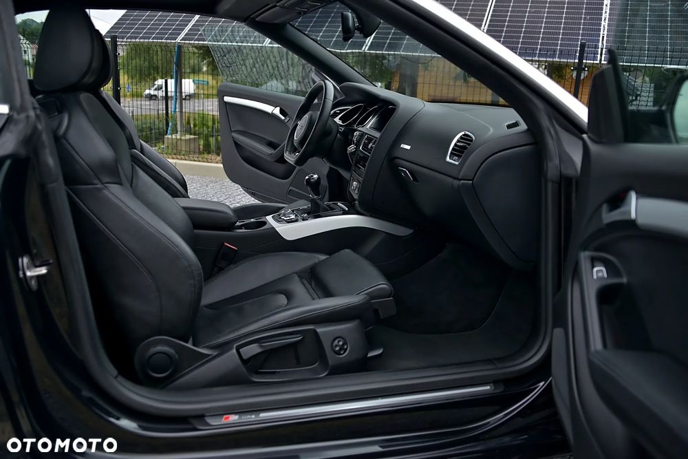 Audi A5 Cabrio - 31