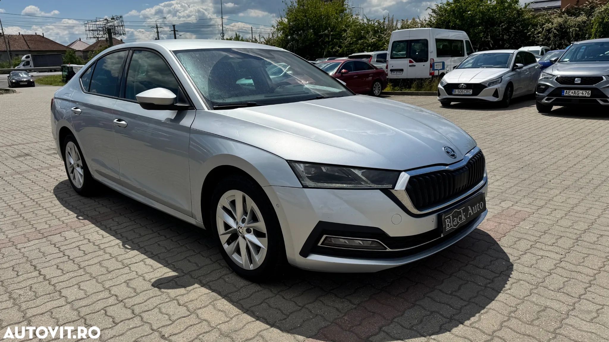 Skoda Octavia 2.0 TDI DSG Style - 1
