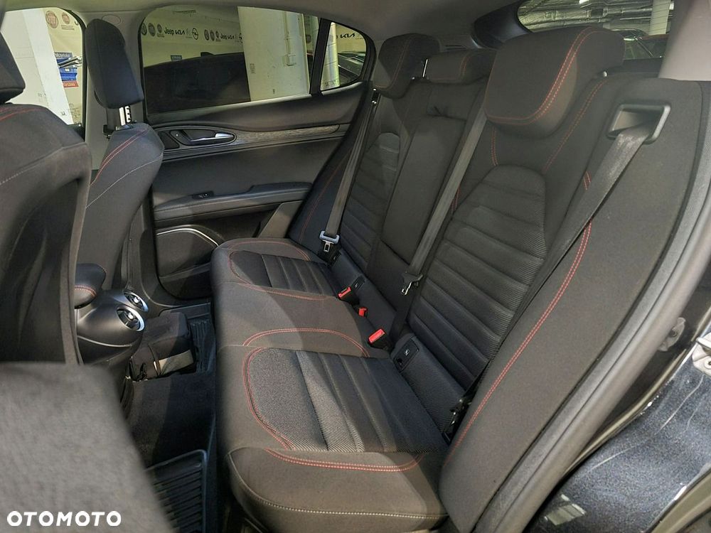 Alfa Romeo Stelvio 2.0 Turbo Business Q4 - 16