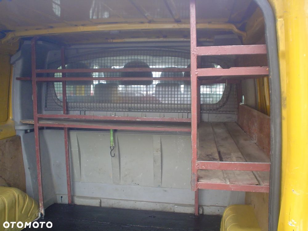 Citroën BERLINGO - 13