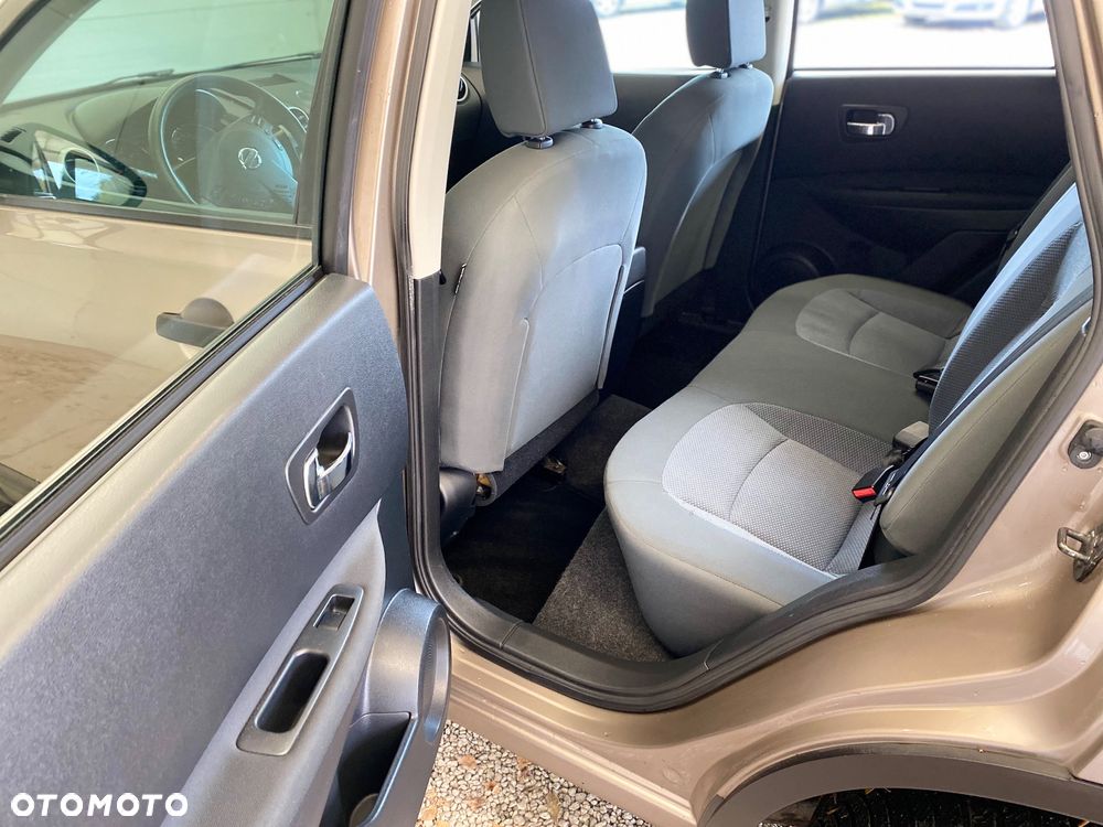 Nissan Qashqai 1.6 I-Way - 14