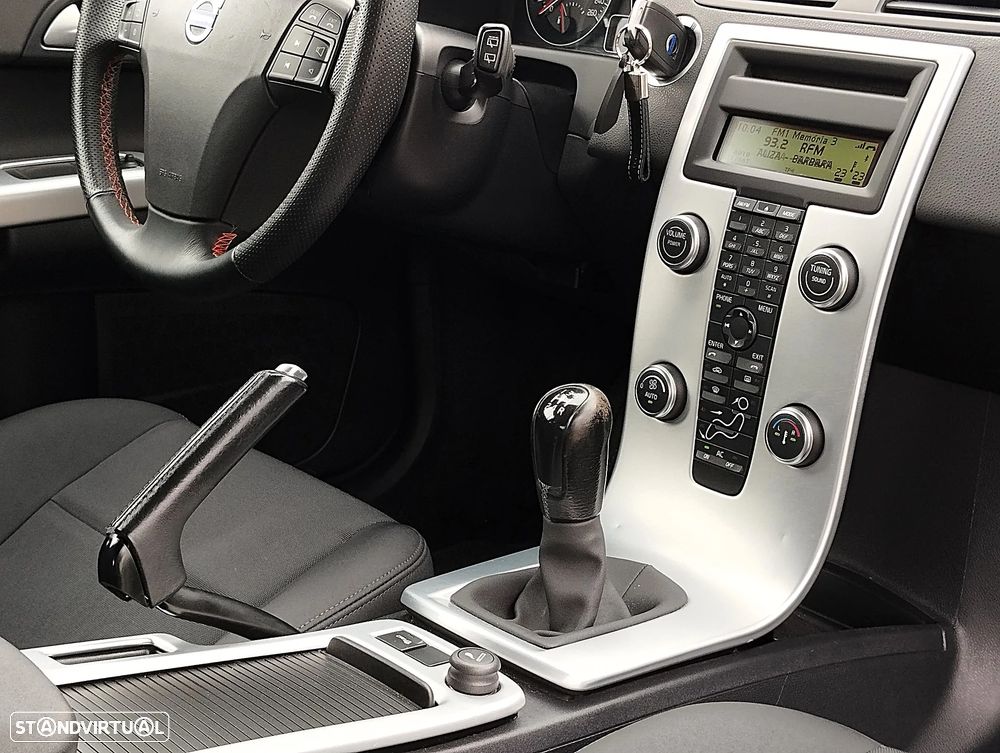 Volvo C30 1.6 D Drive 99g Momentum Start/Stop - 30