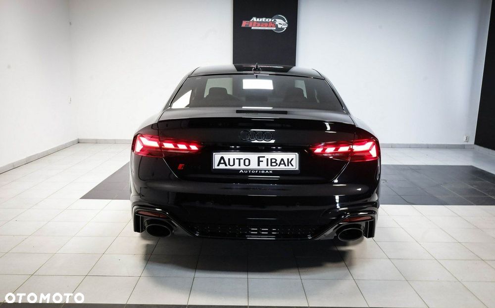 Audi RS5 Coupé - 12