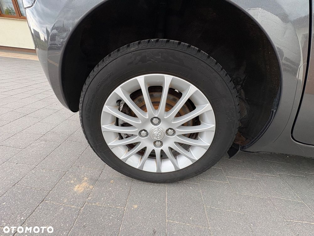 Toyota Yaris 1.33 VVT-i Life - 27
