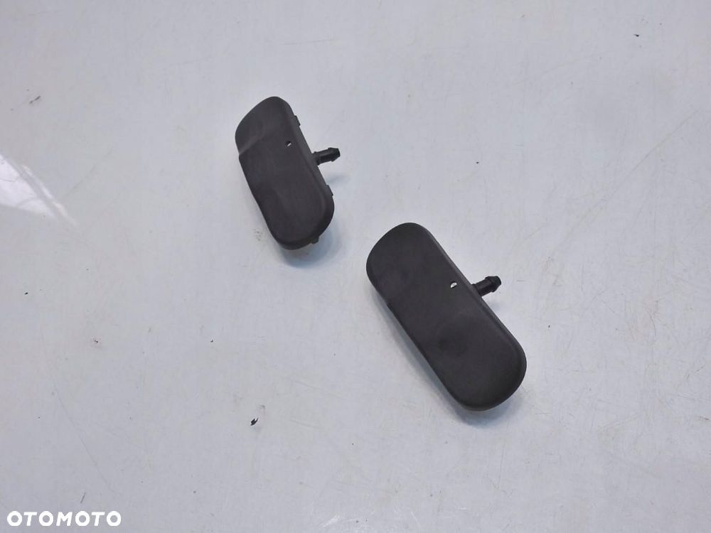 DYSZA SPRYSKIWACZA MASKI VW GOLF V 1T0955985 - 7