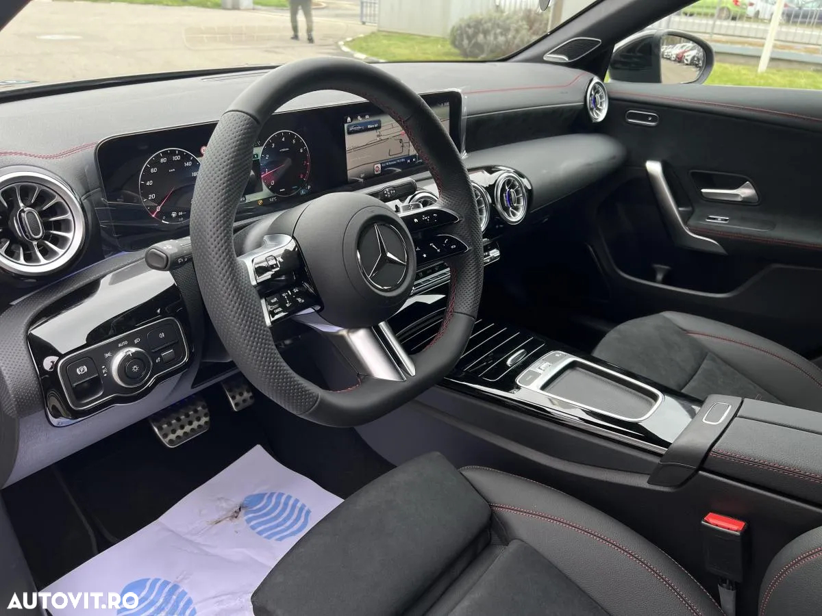 Mercedes-Benz CLA 220 4MATIC Coupe - 10