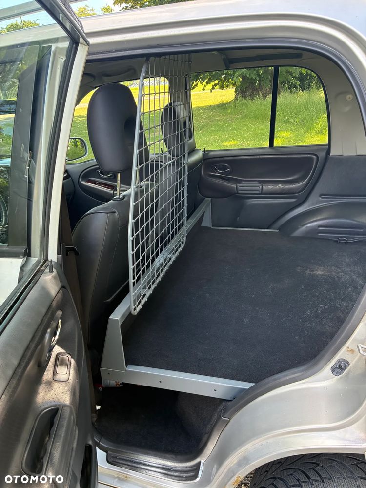 Suzuki Grand Vitara - 12