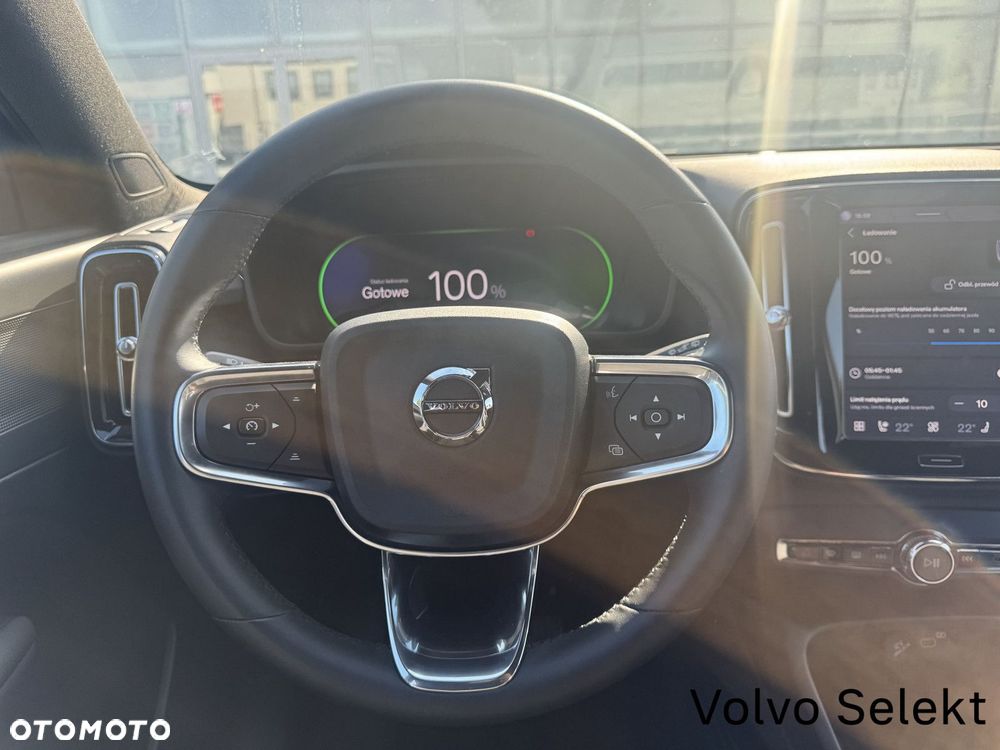 Volvo XC 40 - 26