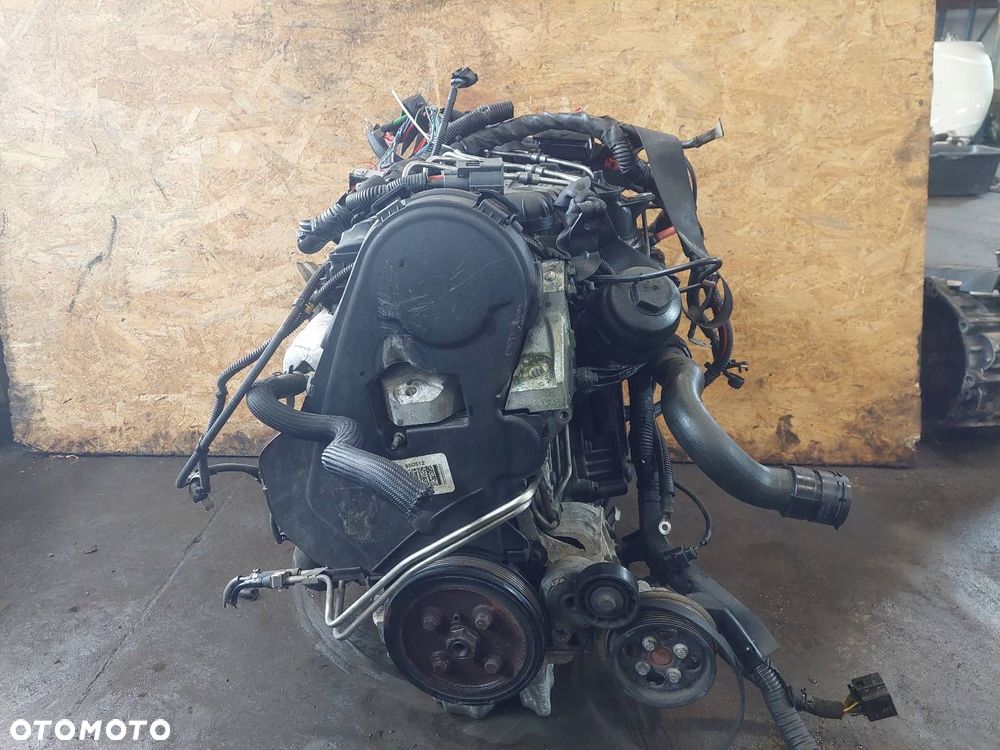 SILNIK POMPA WTRYSKI TURBO VOLVO S60 II 2.0 D3 D5204T2 31312713 31303238 - 5